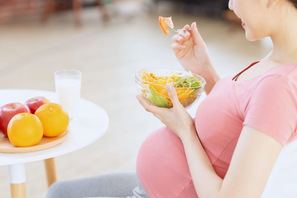 Healthy Pregnancy: The Essential Nutrients for Mother and Child